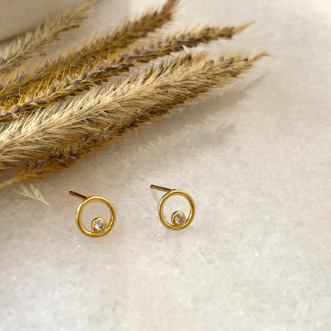 Dot Stud Earrings (Silver, Gold)